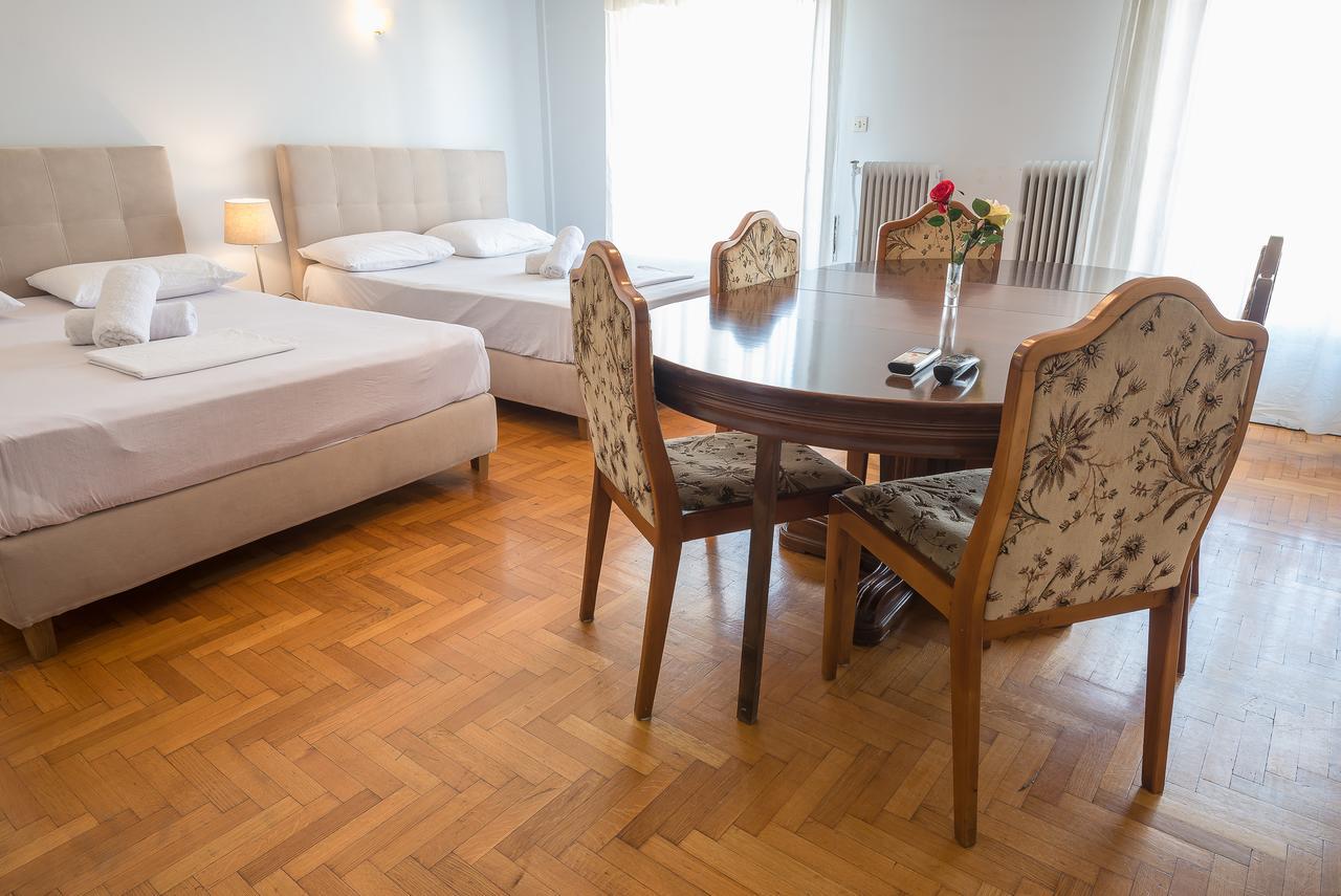 Victoria Grand Apartments เอเธนส์ ภายนอก รูปภาพ